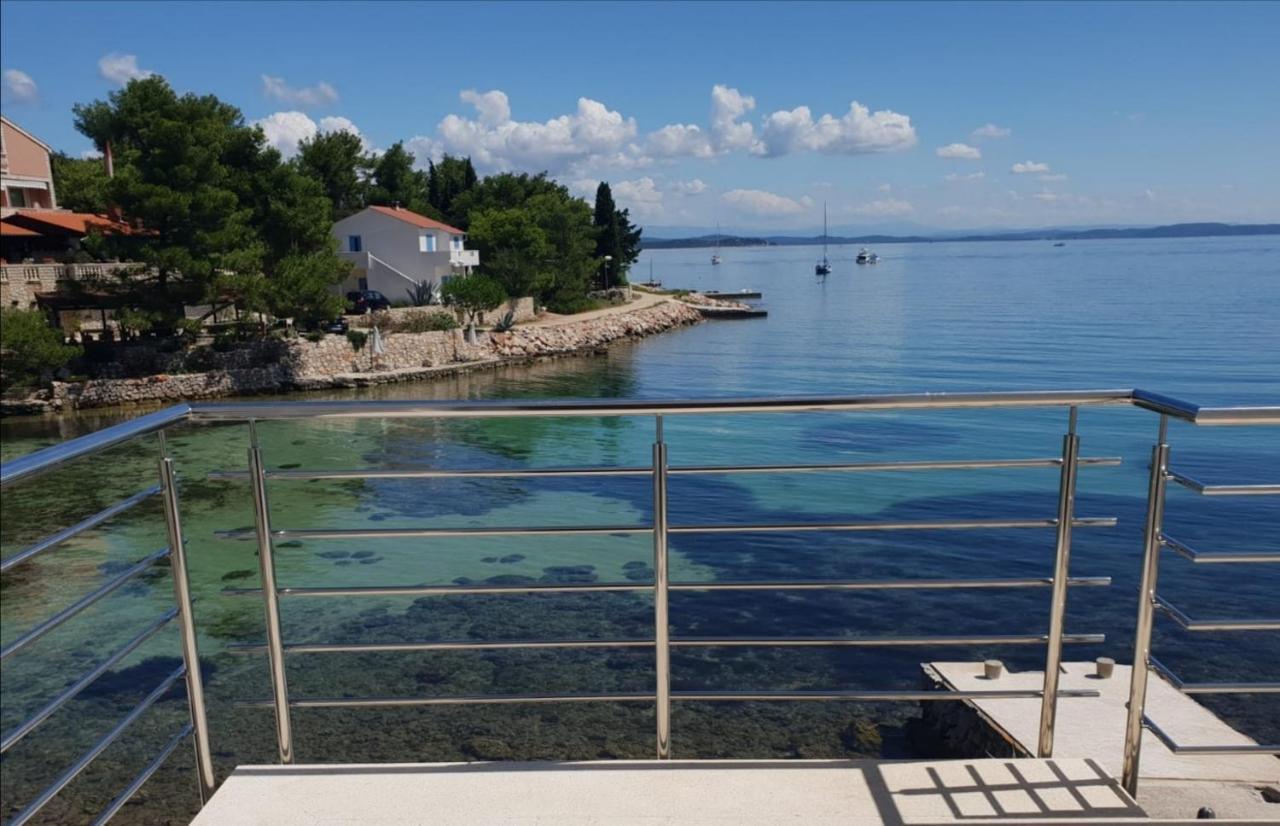 Apartments Sea Reflections Žman Exteriér fotografie